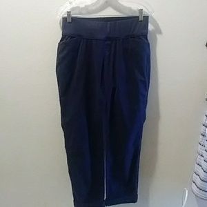 Gap Maternity pants size 4